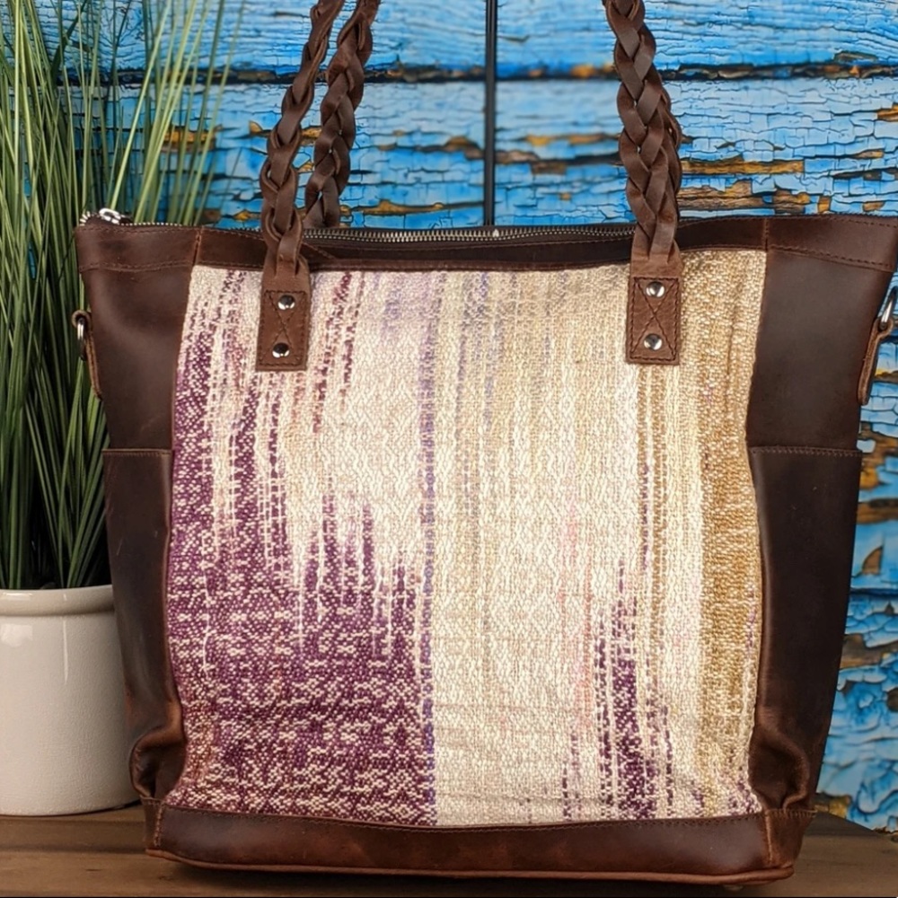 Daja designs Standard Zoey Convertible Bag